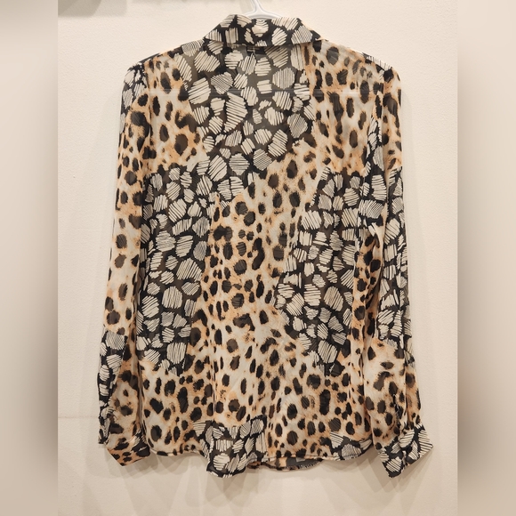 ASOS DESIGN Long Sleeve Soft Shirt, Mixed Animal Print, Size US 8 - Picture 2 of 7